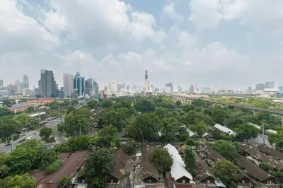 an aerial view of a city with buildings and trees at Lumpini Suite Phetchaburi Siam Square Nana in Ban Non Phatthana