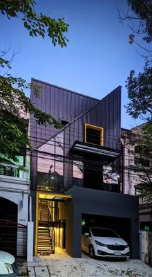 a car parked in front of a building at STAY-DIUM House Huamark in Ban Bang Toei (1)