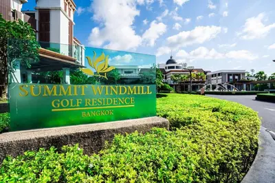 a sign for the sunnt windsmill golf residence at The Parkland Condominium in Bangkok