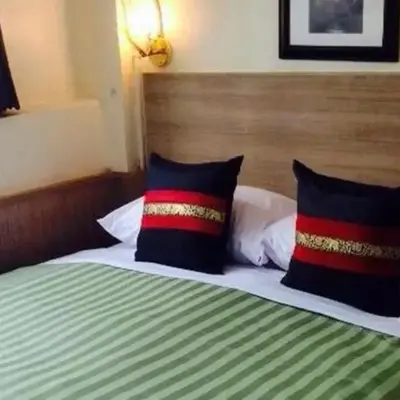 Sukhumvit 20 Guest House
