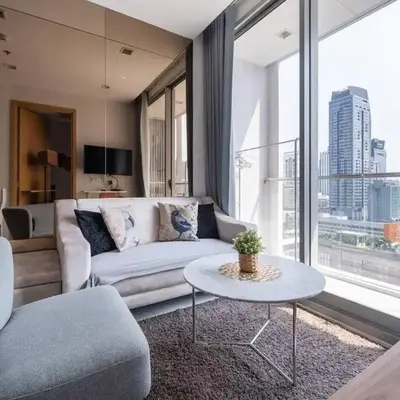 2 BR Suite at BTS NANA Sukhumvit 11 Floor 15 Pool not permitted