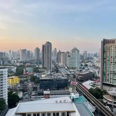 Sunset Condo l Pharkanong BTS