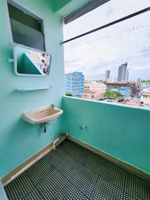 a bathroom with a sink and a window at 807-STP Homely room Free Wi-Fi and Near BTS line in Ban Yang