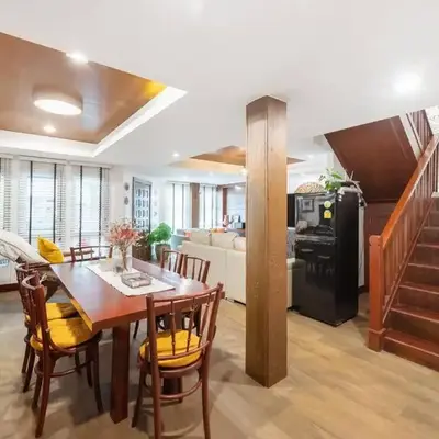 MIQ Rama9 Villa 3Br in City Jodd fair MRT