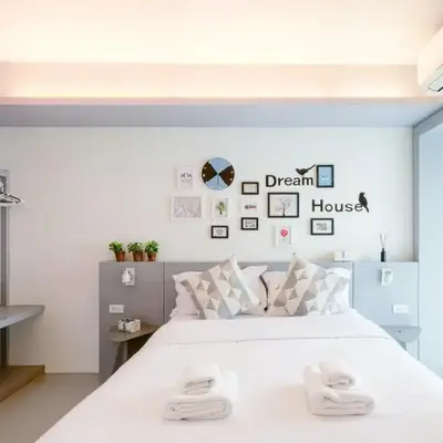 Quite Grove Hotel