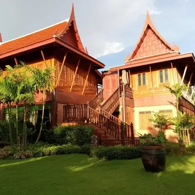 เรือนไทยพราวพิมาน Proudpiman Thai Heritage House