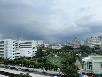 a view of a city with buildings and a park at OpenView เมืองทอง T1 Impact Muang Thong Thani in Nonthaburi
