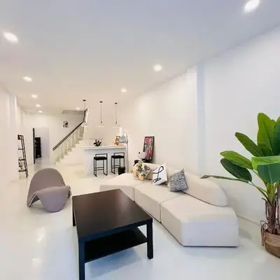 Fivehouse Silom2 soi11 City heart Silom BTS 7min