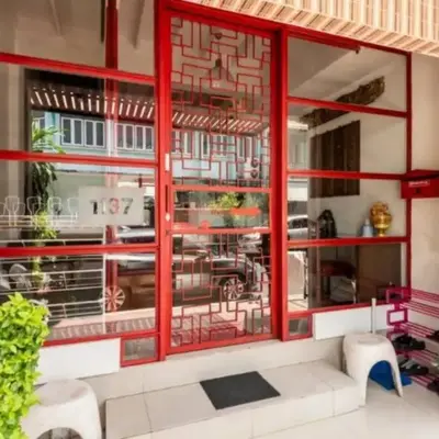 1137 Hostel