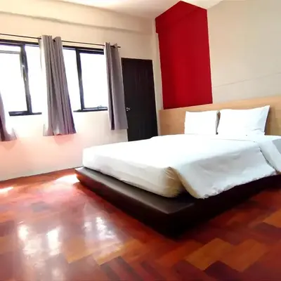 XX GO INN Silom - BTS Saint Louis สีลม