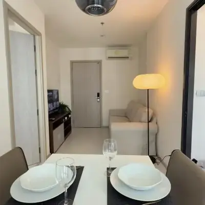 Luxurious Downtown Apartment With Train Access Bts