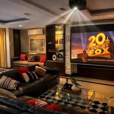 Low-Rise House for Groups Near BTS & EmDistrict For Spacious Cozy Stay