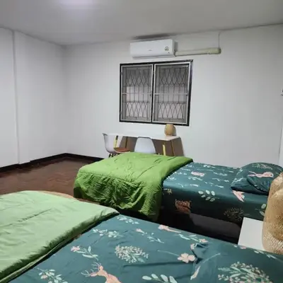 Creative Bangkok twin bed