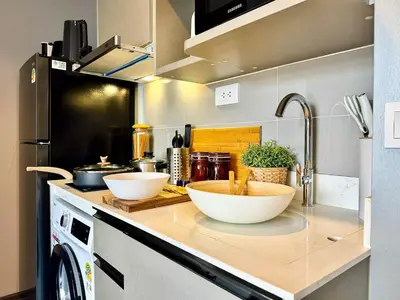 Gallery image of Serene Stylish 1BR - Ultra Fast Wifi - BTS Ekamai in Bangkok