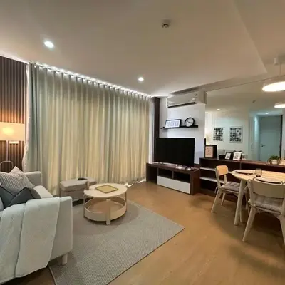 6th Avenue Sukhumvit BKK 301 BTS Asoke Nana MRT