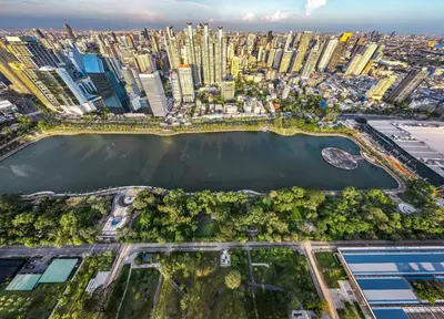 an aerial view of the city of singapore at XX Yon INN Sukhumvit Soi 4 - BTS Nana in Bangkok