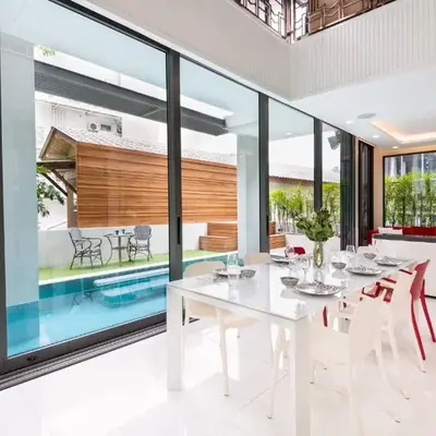 Modern Luxury Poolhaus with Lift