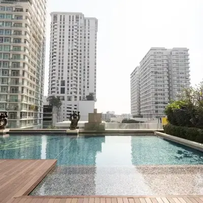 Thong Lor Luxury condo with Swimming Pool