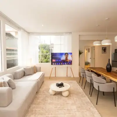 3 Bedroom for 6 Guests Family in the Heart of Sathorn