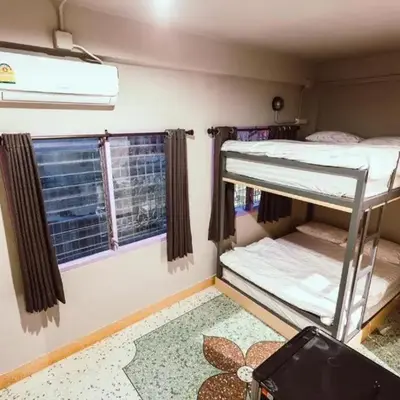 Merge Hostel