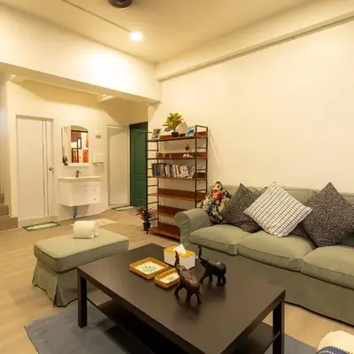Social Pod Khao San Hostel