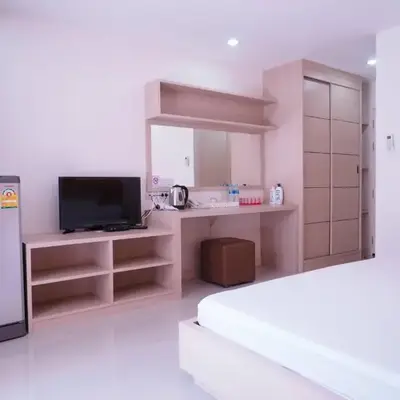 Baan mek mok