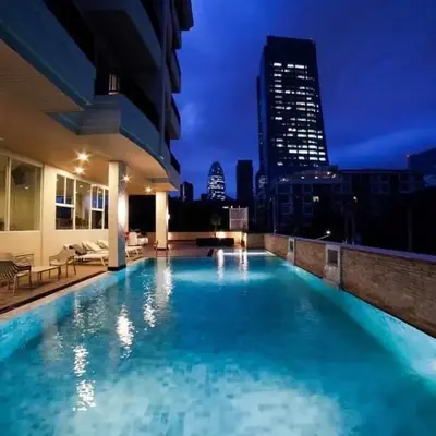 Bangkok Patio BTS Sanam Pao