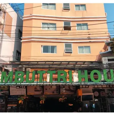 Rambuttri House
