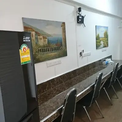 18floor condo close to MRTwith 2 bedrooms in Hua mak