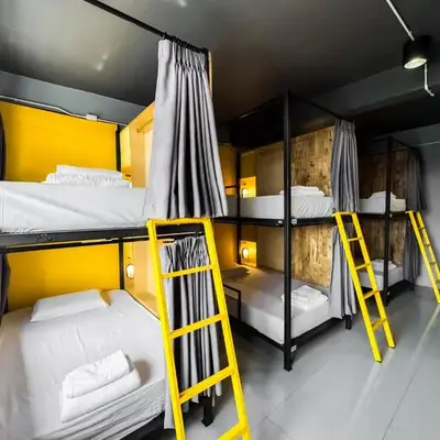 Room 22 Hostel - near Chinatown