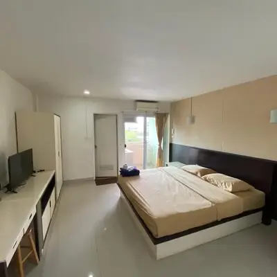 Ladapan Mansion