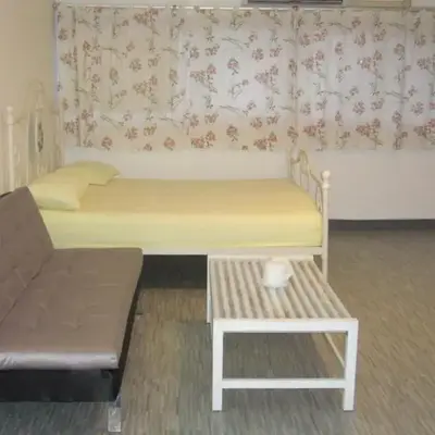 Chan Kim Don Mueang Guest House