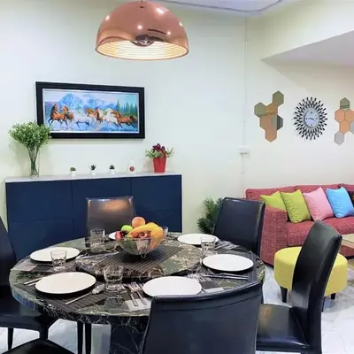At FOUR-6 Bed