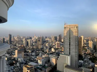 a view of a city with a tall building at Central Bangkok Loft Style Skyline 100 sq.m. Apt in Bangkok